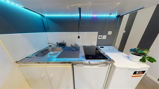 Apartments in Lyon - photo 5