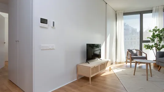 Apartments in Barcelona Eixample - photo 5