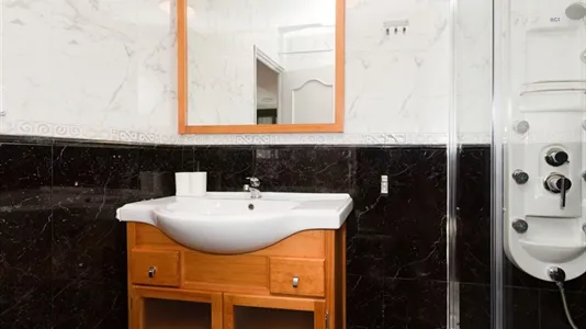 Rooms in Alcalá de Henares - photo 6