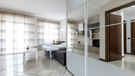 Apartments in Milano Zona 6 - Barona, Lorenteggio - photo 10