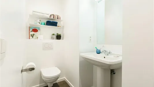 Rooms in Brussels Sint-Gillis - photo 9