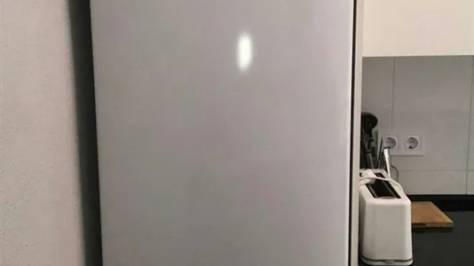 Rooms in Madrid Puente de Vallecas - photo 9