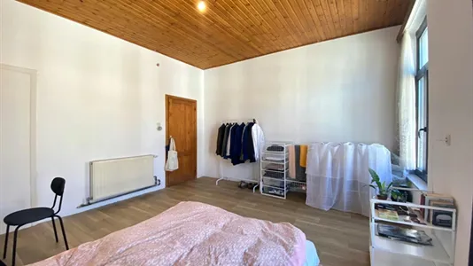 Rooms in Brussels Schaarbeek - photo 9