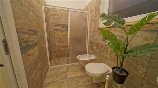 Rooms in Verona - photo 6