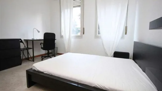 Rooms in Milano Zona 6 - Barona, Lorenteggio - photo 3
