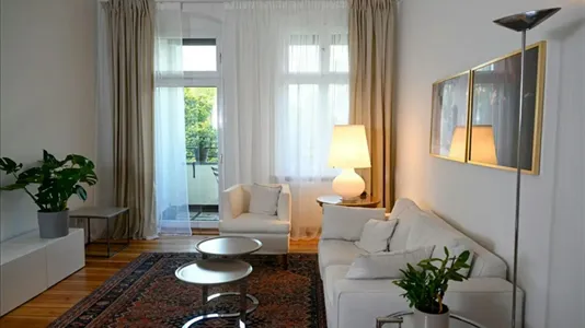 Apartments in Berlin Steglitz-Zehlendorf - photo 1