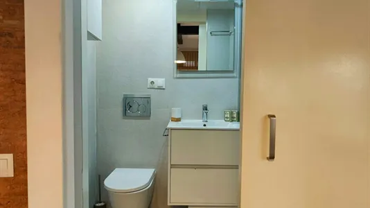 Apartments in Barcelona Ciutat Vella - photo 2
