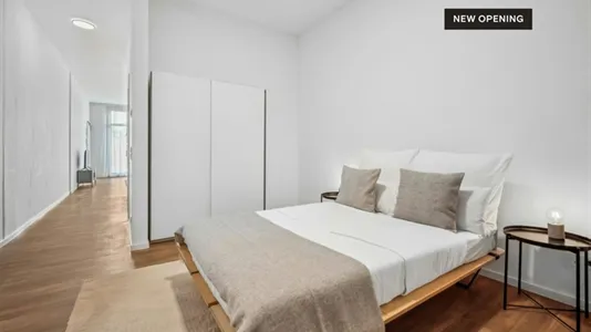 Apartments in Berlin Mitte - photo 2