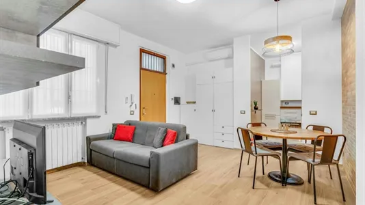 Houses in Sesto San Giovanni - photo 4