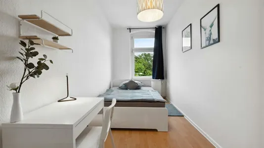 Rooms in Berlin Treptow-Köpenick - photo 1