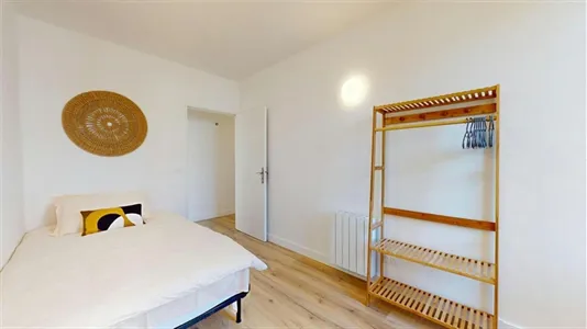 Rooms in Lyon - photo 4