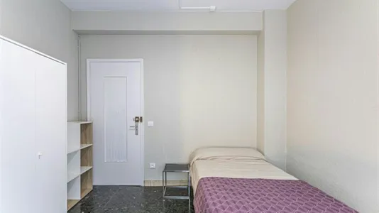 Rooms in Valencia Ciutat Vella - photo 4