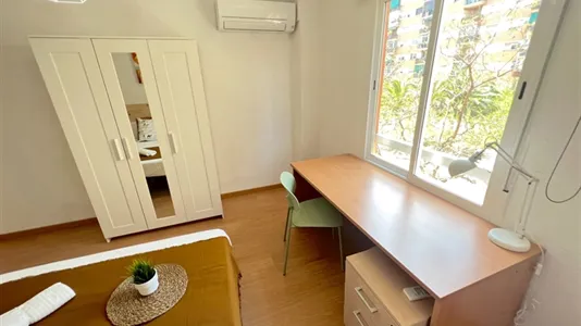 Rooms in Burjassot - photo 8