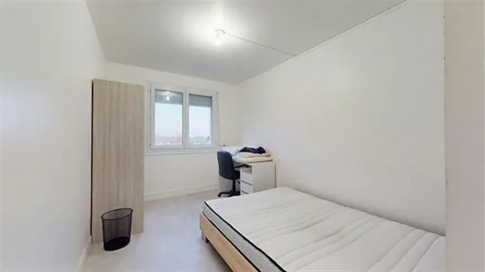 Rooms in Amiens - photo 1