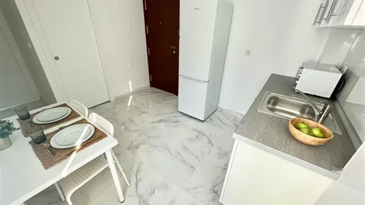 Rooms in El Cerezo - photo 9