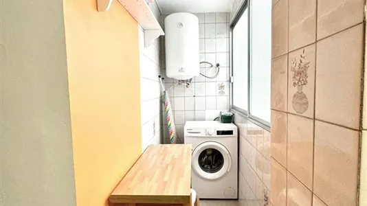 Rooms in Málaga - photo 7