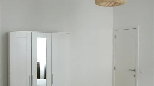 Rooms in Brussels Schaarbeek - photo 3