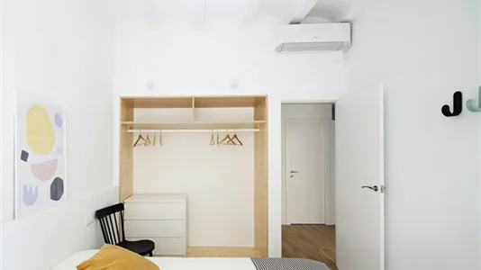 Apartments in Barcelona Ciutat Vella - photo 10