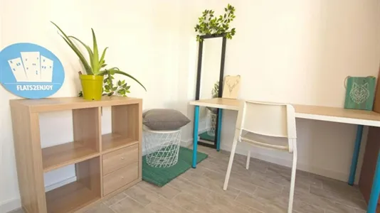 Rooms in Valencia Algirós - photo 2