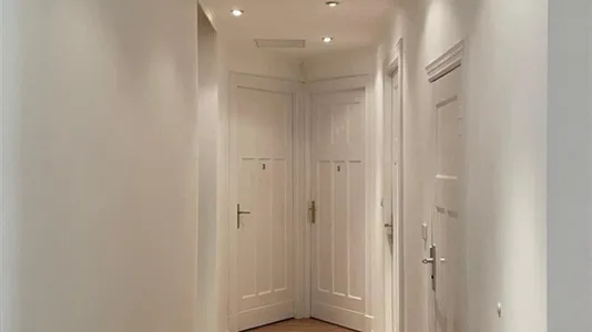 Rooms in Berlin Charlottenburg-Wilmersdorf - photo 4