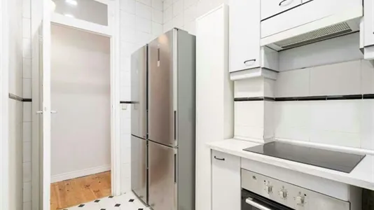 Rooms in Madrid Centro - photo 7