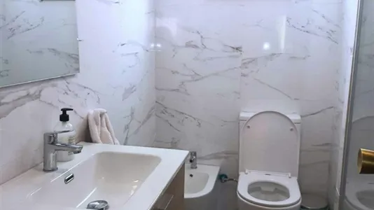 Rooms in Valencia L'Eixample - photo 9