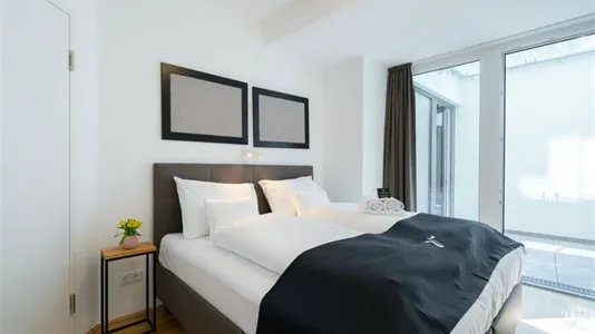 Apartments in Vienna Hietzing - photo 6