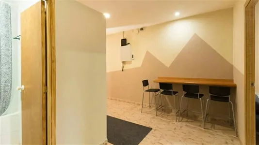 Rooms in Barcelona Sant Martí - photo 7