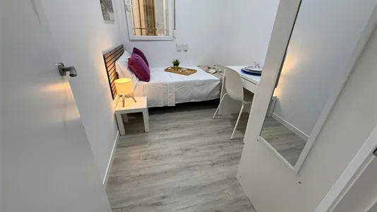 Rooms in Madrid Chamberí - photo 3