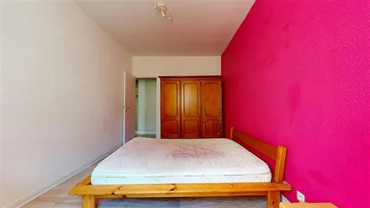 Apartments in Saint-Étienne - photo 8