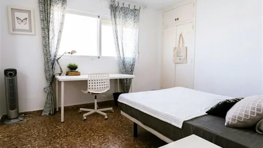 Rooms in Alboraya - photo 1