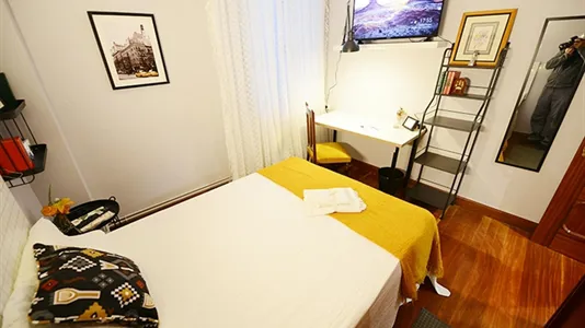 Rooms in Bilbao - photo 5