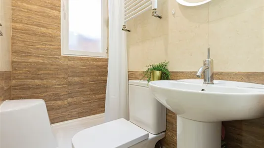 Rooms in Madrid Chamartín - photo 6