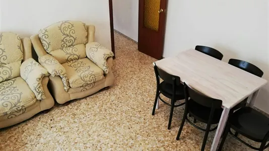 Rooms in Valencia Poblats Marítims - photo 10