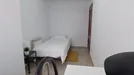 Room for rent, Madrid Ciudad Lineal, Madrid, &lt;span class=&quot;blurred street&quot; onclick=&quot;ProcessAdRequest(8525219)&quot;&gt;&lt;span class=&quot;hint&quot;&gt;See streetname&lt;/span&gt;[xxxxxxxxxxxxx]&lt;/span&gt;