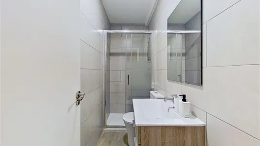 Rooms in Zaragoza - photo 4