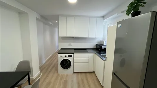 Rooms in Valencia Extramurs - photo 9