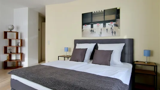 Apartments in Cologne Innenstadt - photo 7