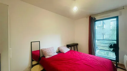 Apartments in Saint-Denis - photo 5