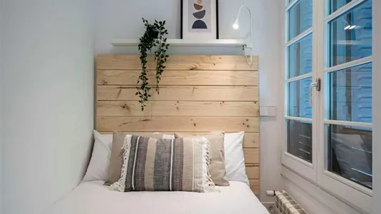 Rooms in Madrid Chamberí - photo 10