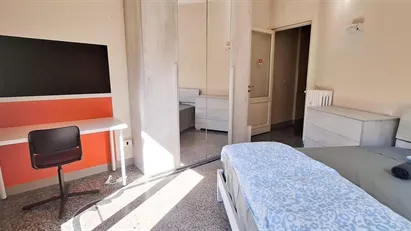 Room for rent in Genoa, Liguria