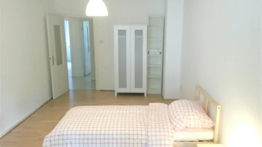 Rooms in Hamburg Nord - photo 2