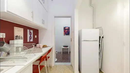 Apartments in Location is not specified - photo 8