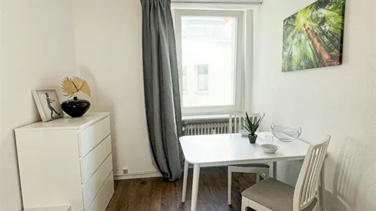 Apartments in Berlin Charlottenburg-Wilmersdorf - photo 4