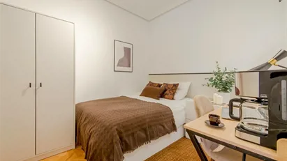 Room for rent in Madrid Retiro, Madrid
