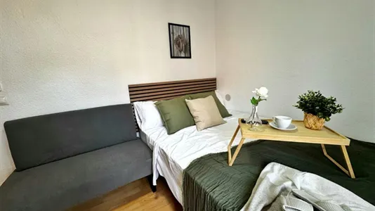 Rooms in Coslada - photo 5