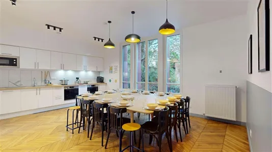 Rooms in Saint-Denis - photo 4