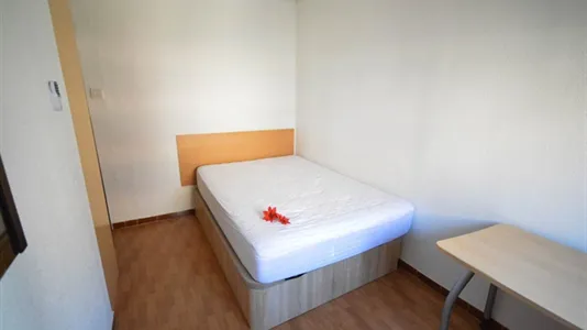 Rooms in Valencia Algirós - photo 8