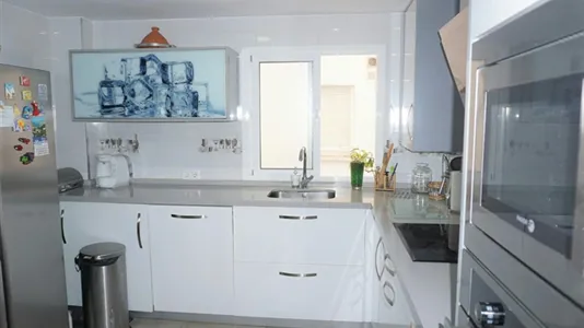 Rooms in Málaga - photo 7