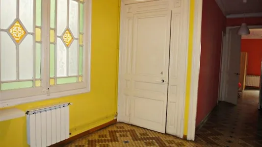 Rooms in Barcelona Eixample - photo 5